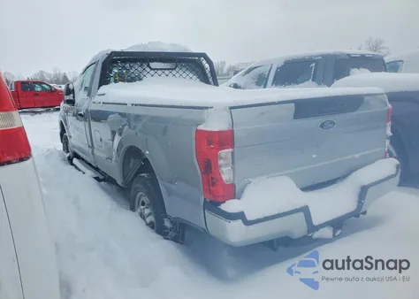 2020 Ford F350 Super Duty из США, поврежденный, VIN 1FTRF3B64LED18641